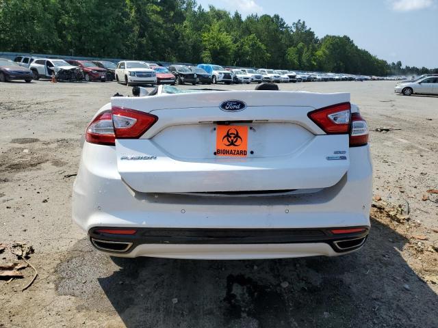 3FA6P0T9XGR335752 - 2016 FORD FUSION SE WHITE photo 6