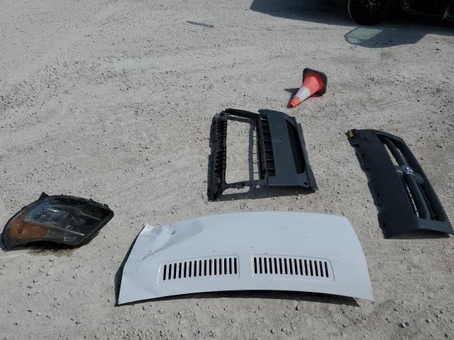 3C6TRVCG4JE146877 - 2018 RAM PROMASTER 2500 HIGH 白色 照片 13