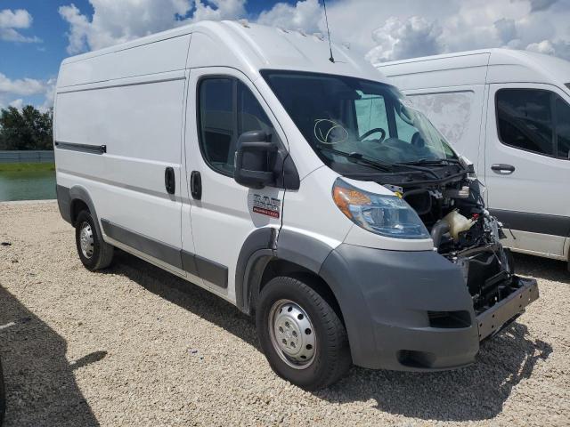 3C6TRVCG4JE146877 - 2018 RAM PROMASTER 2500 HIGH 白色 照片 4