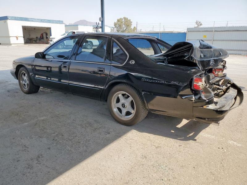 1G1BL52P6TR157242 - 1996 CHEVROLET CAPRICE / CLASSIC SS BLACK photo 2