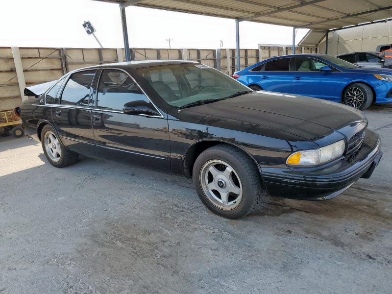 1G1BL52P6TR157242 - 1996 CHEVROLET CAPRICE / CLASSIC SS BLACK photo 4
