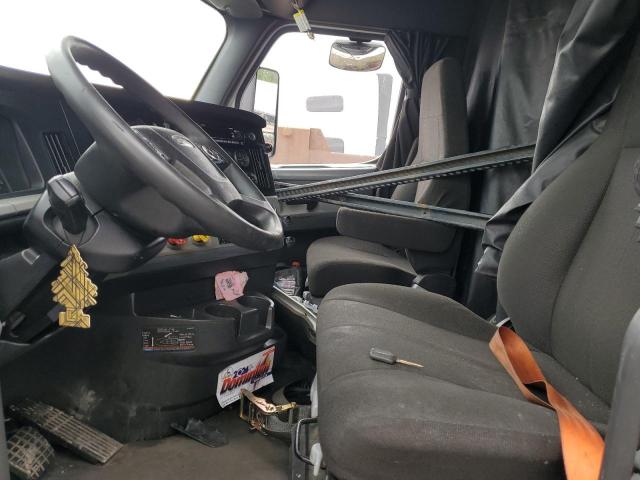 3AKJHHDR2NSMX1798 - 2022 FREIGHTLINER CASCADIA 1 WHITE photo 5