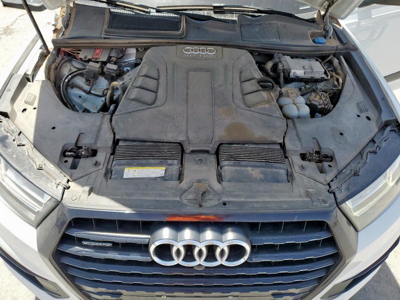WA1VAAF7XKD002664 - 2019 AUDI Q7 PRESTIGE WHITE photo 12
