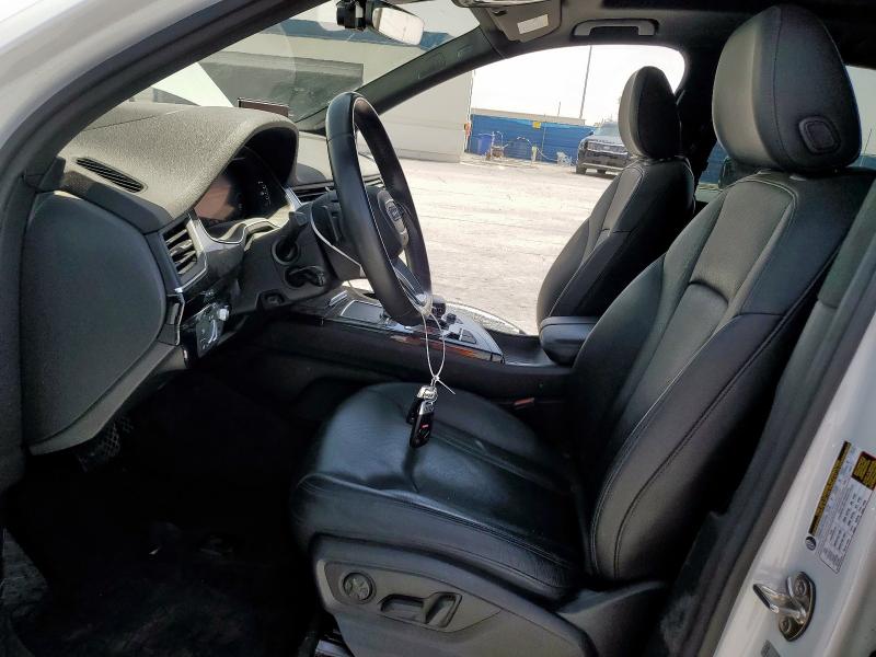 WA1VAAF7XKD002664 - 2019 AUDI Q7 PRESTIGE WHITE photo 7