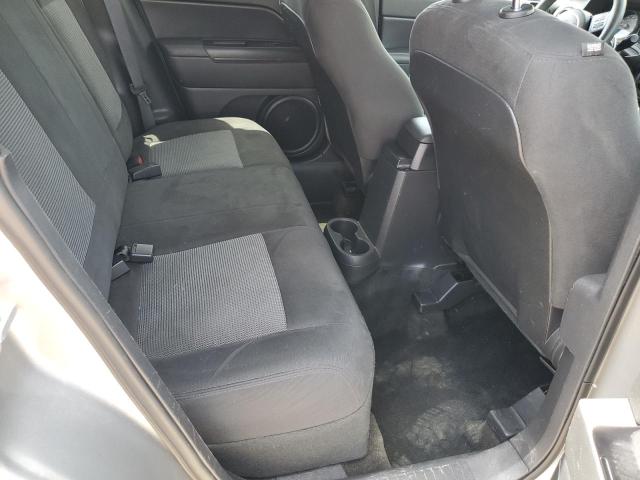 1C4NJCBA9GD561021 - 2016 JEEP COMPASS SPORT Gümüş foto 11