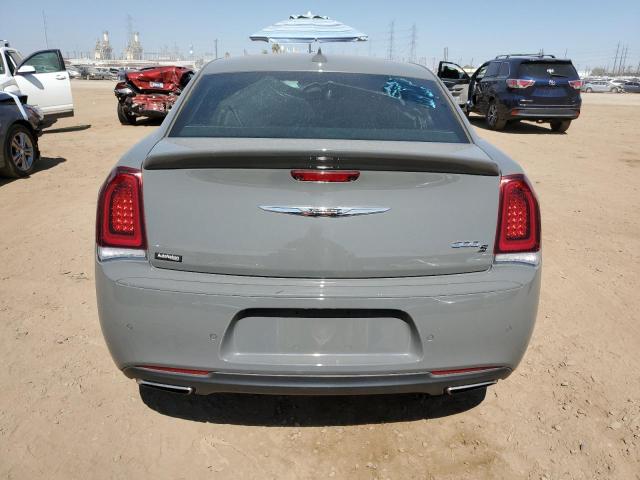 2C3CCABT2HH628204 - 2017 CHRYSLER 300 S GRAY photo 6