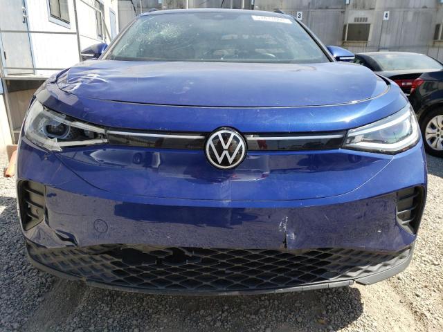 WVGTMPE28MP062596 - 2021 VOLKSWAGEN ID.4 PRO S أزرق صورة 5