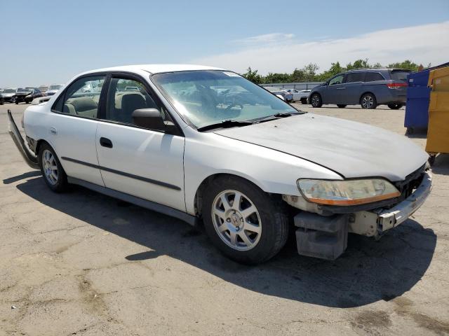 1HGCF85472A149008 - 2002 HONDA ACCORD DX WHITE photo 4