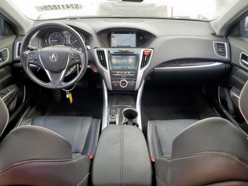 19UUB2F55JA012927 - 2018 ACURA TLX TECH WHITE photo 8