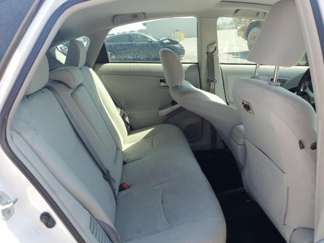 JTDKN3DU4D5626829 - 2013 TOYOTA PRIUS WHITE photo 10