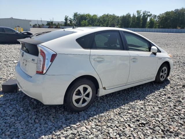 JTDKN3DU4D5626829 - 2013 TOYOTA PRIUS WHITE photo 3
