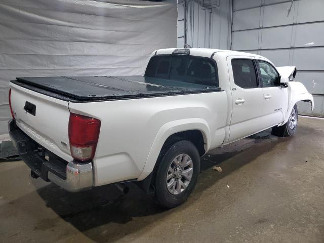 3TMDZ5BN9HM013576 - 2017 TOYOTA TACOMA DOUBLE CAB 白色 照片 3