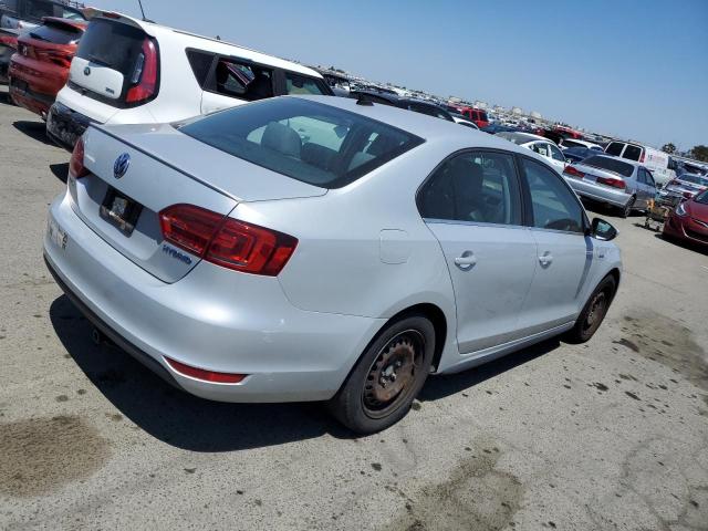 3VW637AJ6DM232765 - 2013 VOLKSWAGEN JETTA HYBRID SILVER photo 3