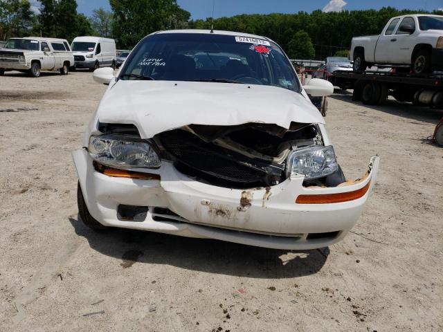 KL1TJ62624B185524 - 2004 CHEVROLET AVEO LS 白色 照片 5