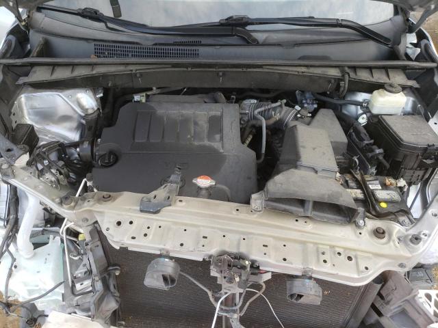 5TDKKRFH9GS142813 - 2016 TOYOTA HIGHLANDER XLE SILVER photo 11