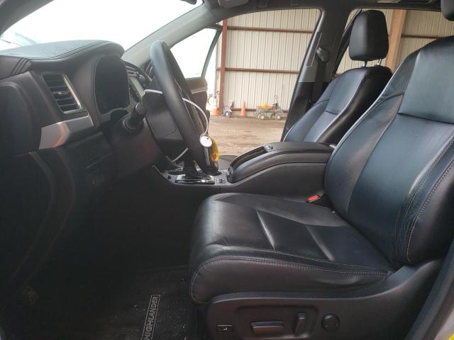 5TDKKRFH9GS142813 - 2016 TOYOTA HIGHLANDER XLE SILVER photo 7