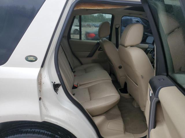 SALFT2BN8AH208550 - 2010 LAND ROVER LR2 HSE TECHNOLOGY WHITE photo 11