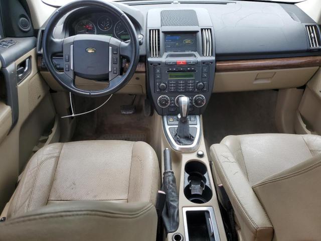 SALFT2BN8AH208550 - 2010 LAND ROVER LR2 HSE TECHNOLOGY WHITE photo 8