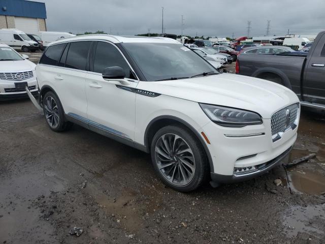 5LM5J7XC1MGL17075 - 2021 LINCOLN AVIATOR RESERVE WHITE photo 4