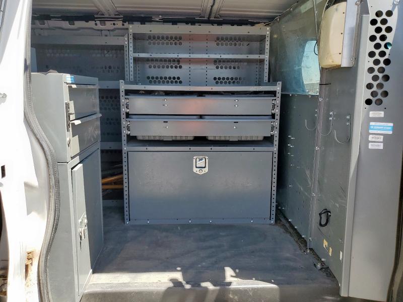 1GCWGFCA1D1903254 - 2013 CHEVROLET EXPRESS G2 თეთრი ფოტო 11