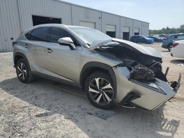 JTJBARBZ8J2168834 - 2018 LEXUS NX 300 BASE Արծաթագույն լուսանկար 4