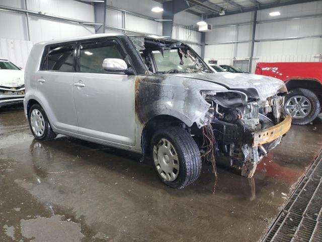 JTLZE4FE2A1114956 - 2010 TOYOTA SCION XB 银色 照片 4