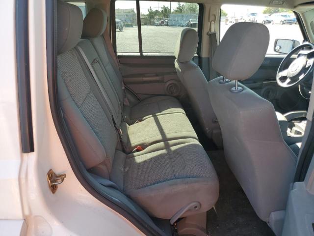 1J8HG48NX7C616389 - 2007 JEEP COMMANDER 白色 照片 11
