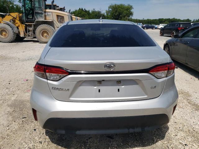 5YFB4MDE9RP101163 - 2024 TOYOTA COROLLA LE 银色 照片 6