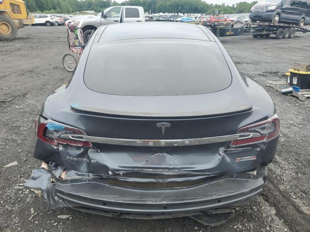 5YJSA1E44JF292049 - 2018 TESLA MODEL S Մոխրագույն լուսանկար 6