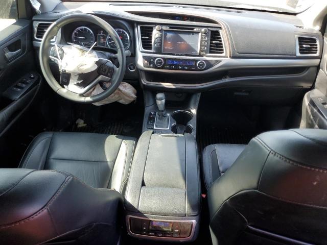 5TDKKRFH5GS126110 - 2016 TOYOTA HIGHLANDER XLE GRAY photo 8