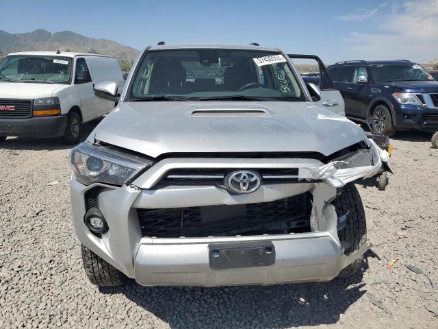 JTEPU5JR7M5934528 - 2021 TOYOTA 4RUNNER SR5/SR5 PREMIUM 银色 照片 5