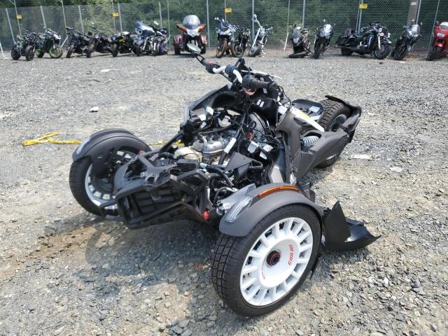 3JB2HEH22NJ004886 - 2022 CAN-AM RYKER RALLY EDITION BLACK photo 2