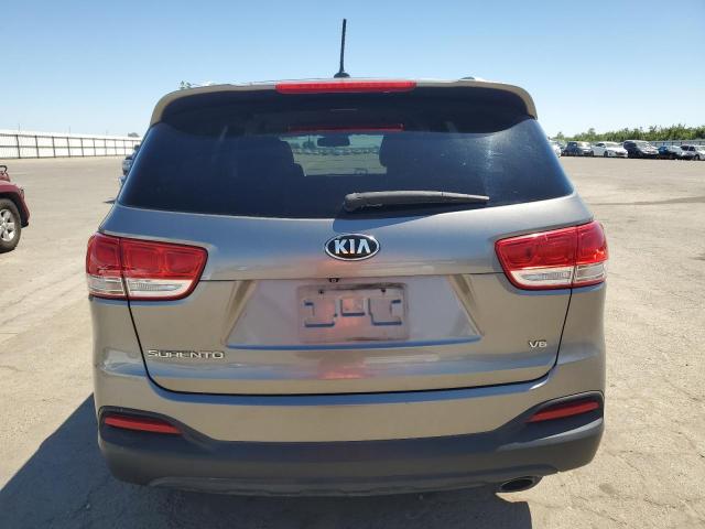 5XYPGDA56GG179354 - 2016 KIA SORENTO LX GRAY photo 6