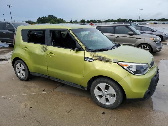 KNDJN2A22F7792136 - 2015 KIA SOUL GREEN photo 4