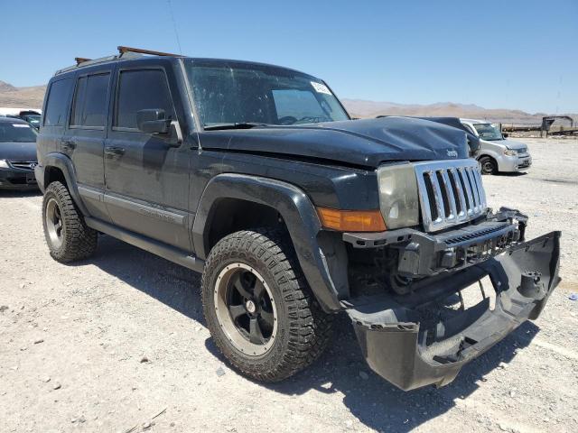 1J8HH48P37C635896 - 2007 JEEP COMMANDER BLACK photo 4