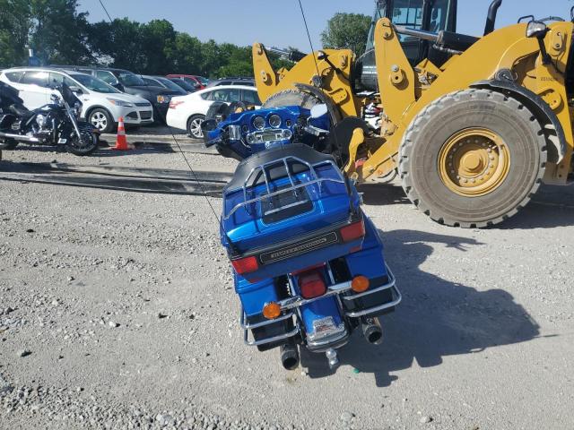 1HD1FC4128Y694628 - 2008 HARLEY-DAVIDSON FLHTCUI 蓝色 照片 4