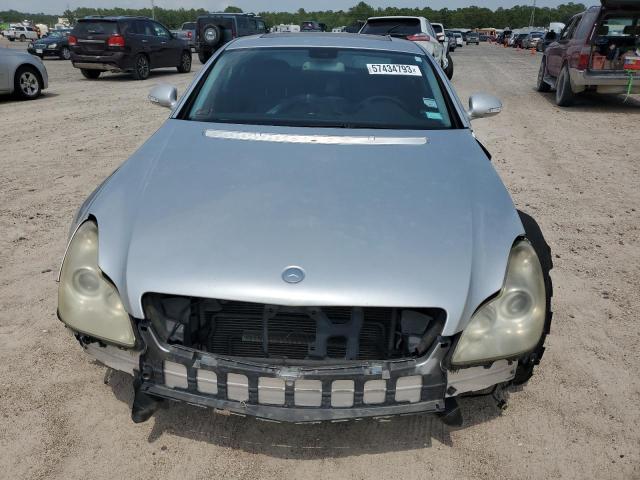 WDDDJ75X56A055548 - 2006 MERCEDES-BENZ CLS 500C SILVER photo 5