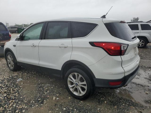 1FMCU9GD5KUA25594 - 2019 FORD ESCAPE SE WHITE photo 2