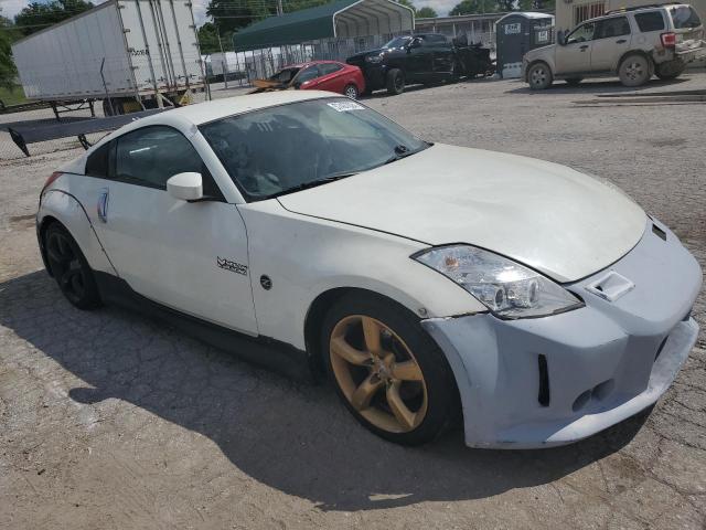 JN1BZ34D68M700528 - 2008 NISSAN 350Z COUPE WHITE photo 4