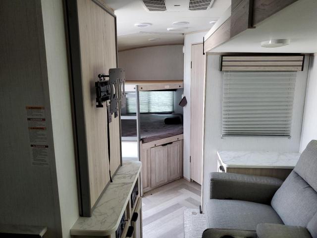 5RXDB3028N1510075 - 2022 HEARTLAND SHADOWCRSR Білий фото 8