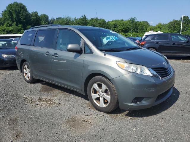 5TDKK3DCXBS072669 - 2011 TOYOTA SIENNA LE GREEN photo 4