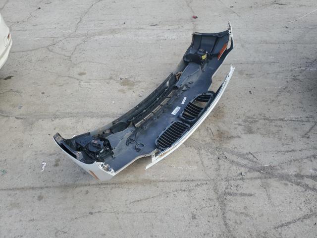 WBA3C3C57DF980971 - 2013 BMW 320 I XDRIVE WHITE photo 12