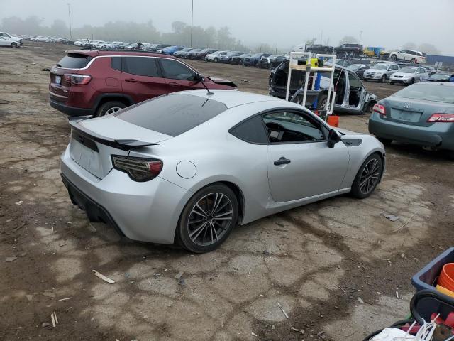 JF1ZNAA17D1719337 - 2013 TOYOTA SCION FR-S 银色 照片 3