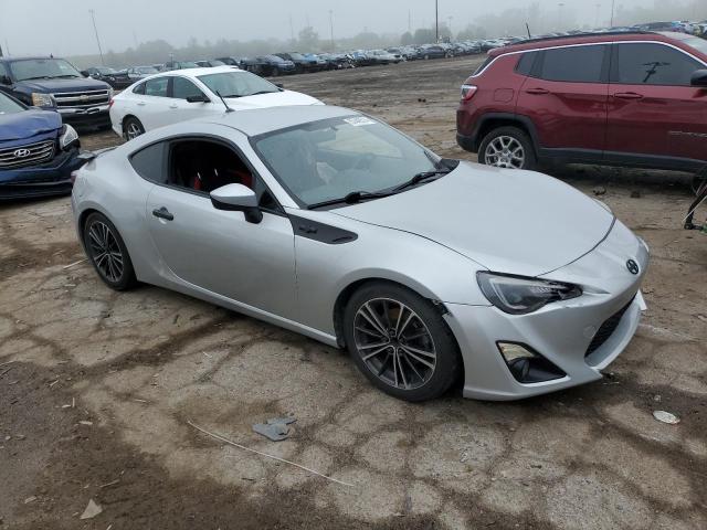 JF1ZNAA17D1719337 - 2013 TOYOTA SCION FR-S 银色 照片 4