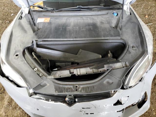5YJSA1E25JF284752 - 2018 TESLA MODEL S ნაცრისფერი ფოტო 11