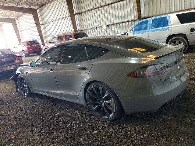 5YJSA1E25JF284752 - 2018 TESLA MODEL S ნაცრისფერი ფოტო 2