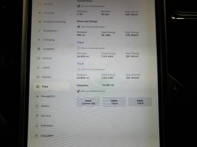 5YJSA1E25JF284752 - 2018 TESLA MODEL S ნაცრისფერი ფოტო 9