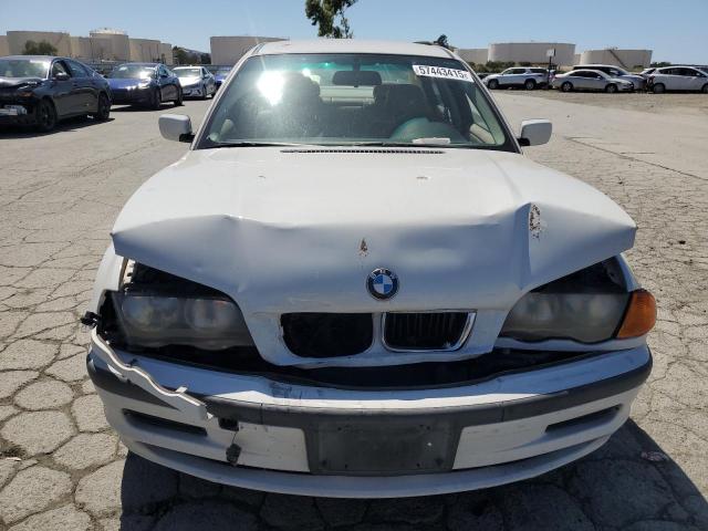WBAAM3335XCA80274 - 1999 BMW 323 I AUTOMATIC WHITE photo 5