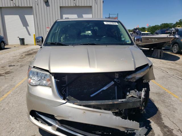 2C4RC1CG1DR797948 - 2013 CHRYSLER TOWN & COU TOURING L SILVER photo 5