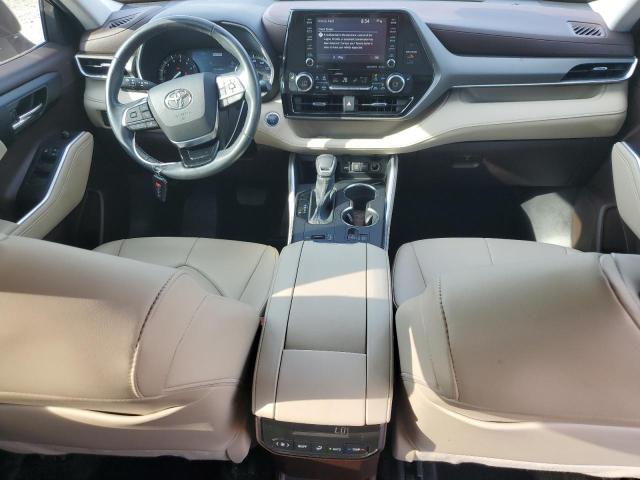 5TDGZRAH3MS518829 - 2021 TOYOTA HIGHLANDER XLE BLACK photo 8